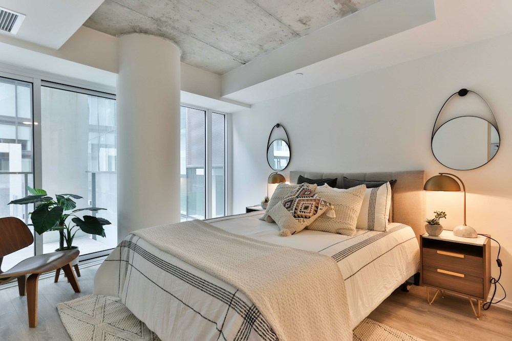 Chambre préparée pour l’arrivée de voyageurs